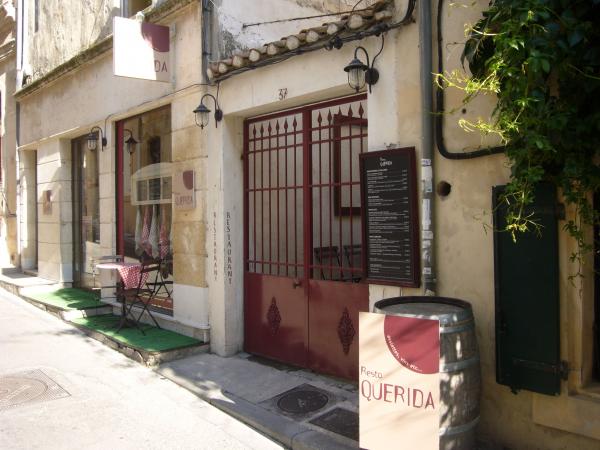 Le restaurant et bar à vins Querida